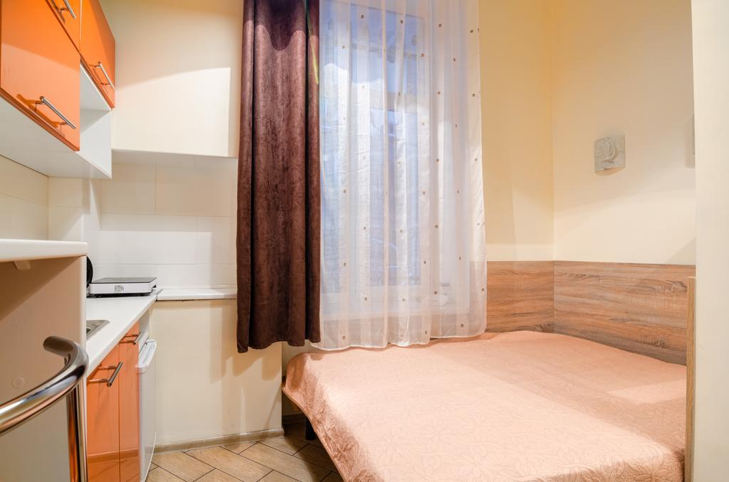 Economy Apartment On Rappoporta 7A-1 Львов Экстерьер фото